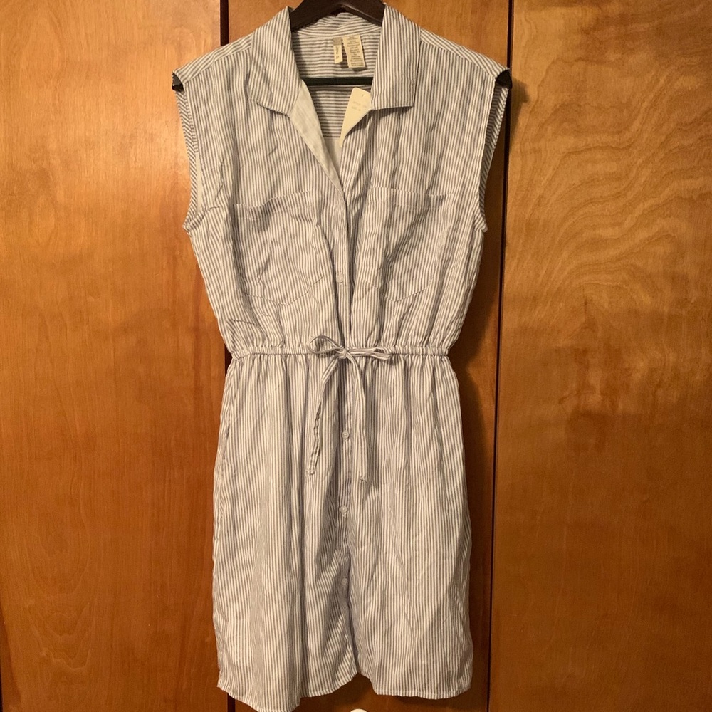 Button up dress💙